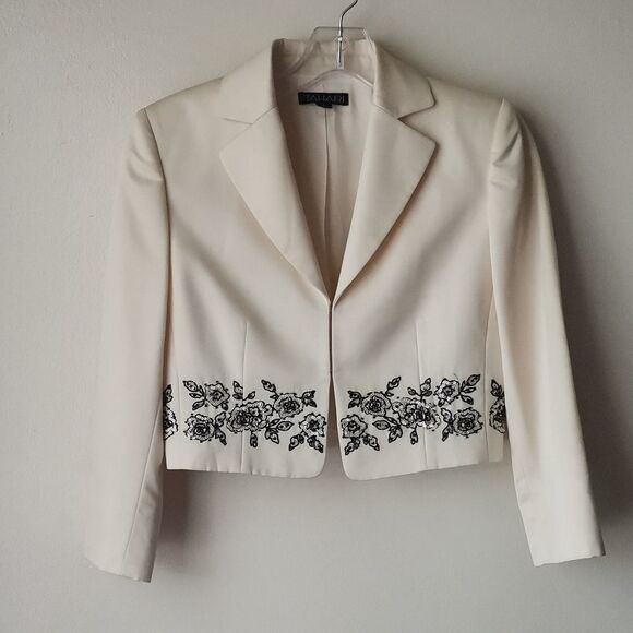 TAHARI 2 PCS SUIT - Picture 8 of 16